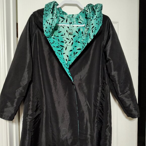 UBU Reversible Rain Jacket Hooded Cowl - Small - Picture 4 of 6